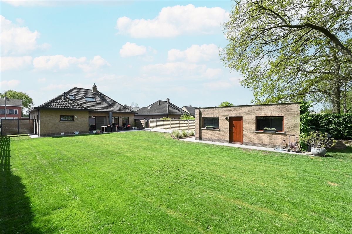 Villa op prachtig perceel van 1300m² foto 22