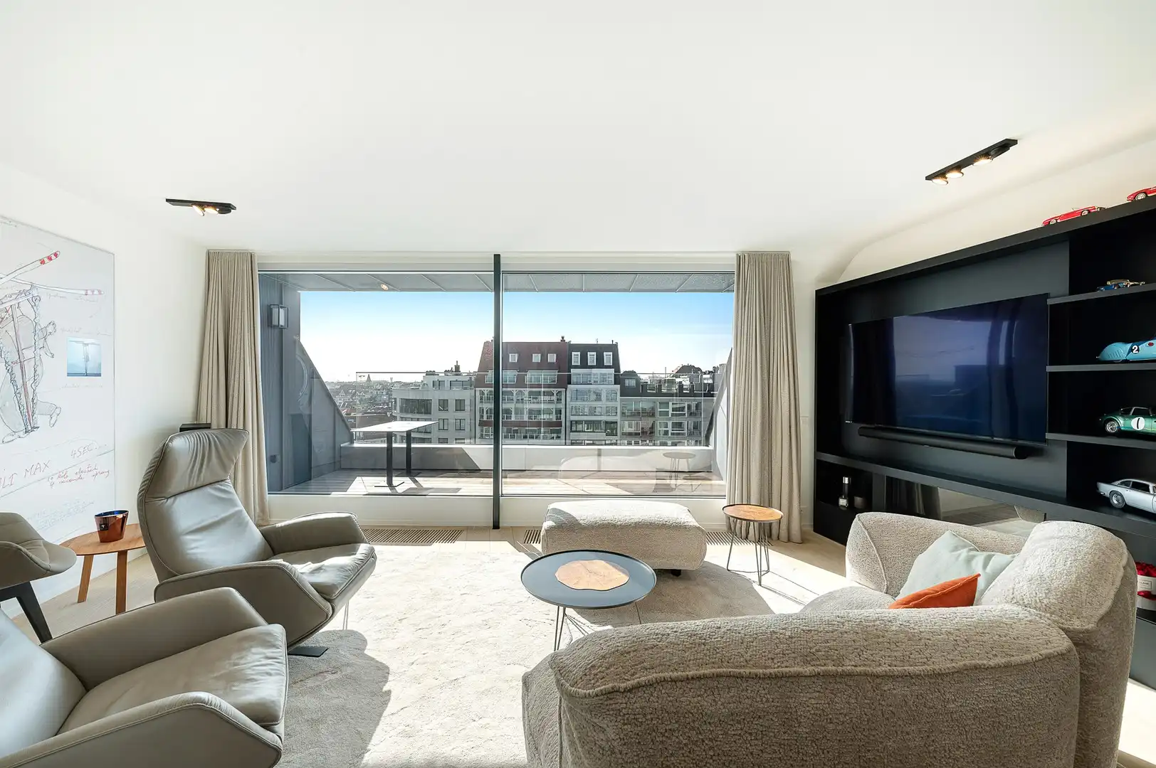 Prachtig duplexappartement met 3 slaapkamers en panoramische uitzichten in het Zoute. foto 6