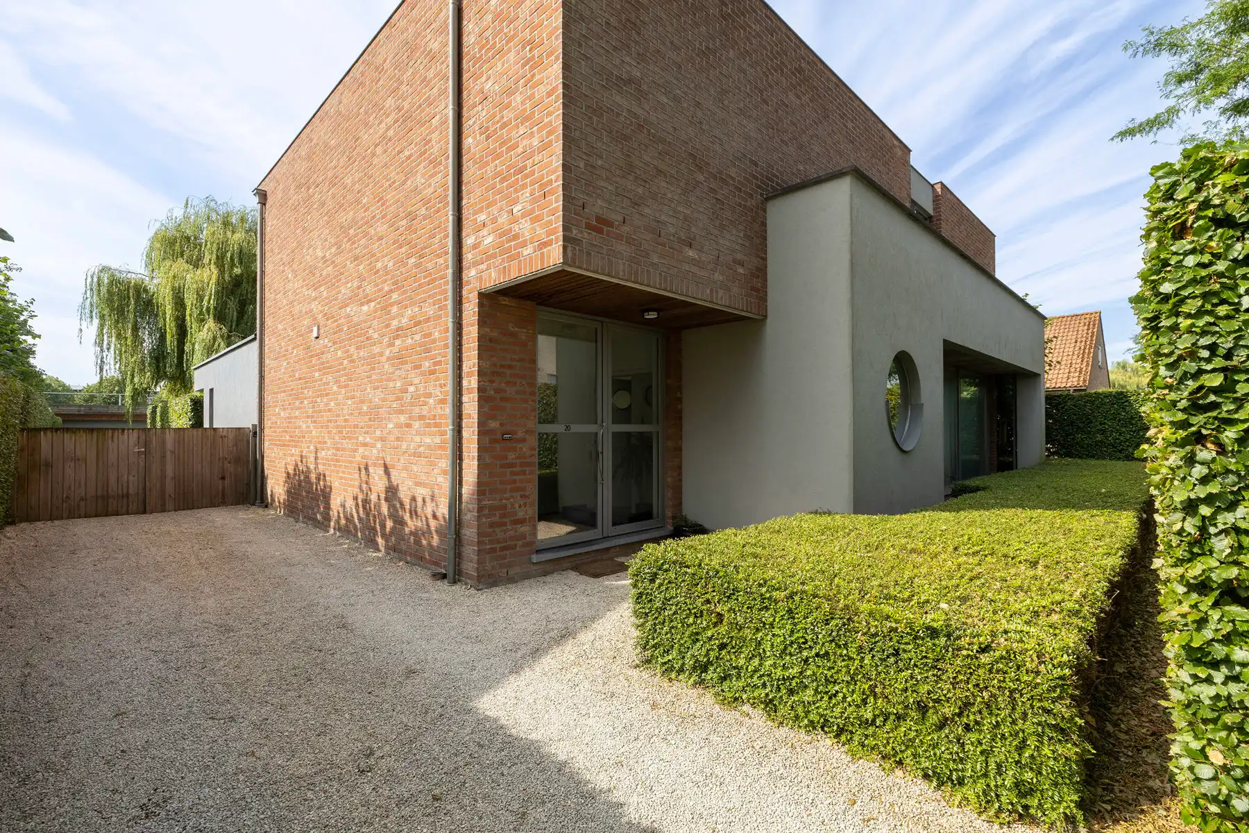 Moderne villa met zwembad op 1.282m² foto 43