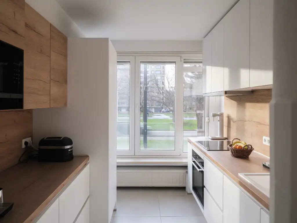 Instapklaar en lichtrijk 3-slpk appartement met ruim terras aan de achterzijde foto 5