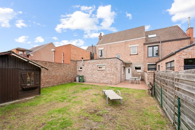 Ruime woning op Spoele met inpandige garage. foto 20