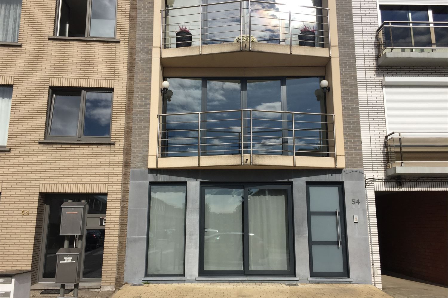 Energiezuinig gelijkvloers appartement met tuin en terras in rustige woonwijk in Ekeren foto 2