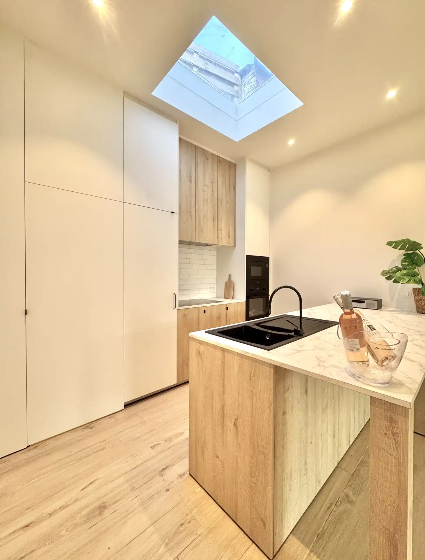 VOLLEDIG GERONOVEERDE WONING | 3 KAMERS | EPC B foto 8