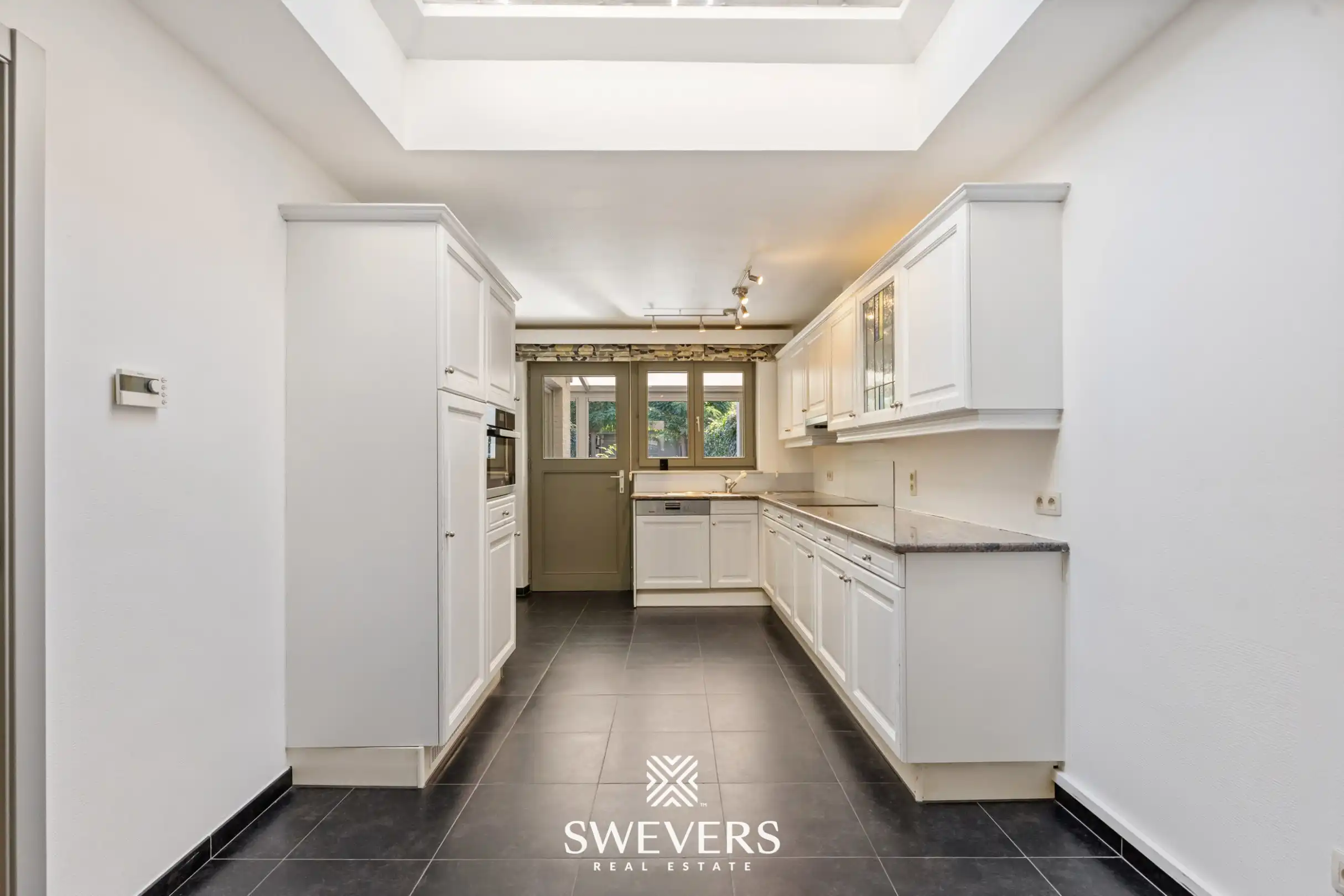 Instapklare rijwoning met tuin in Runkst foto 10