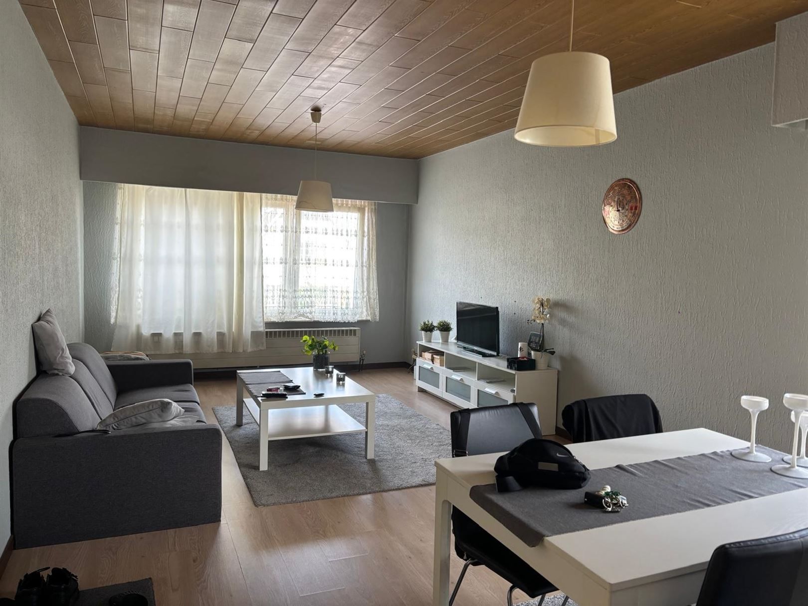 TE HUUR: Appartement met 2 slaapkamers te Beringen!  foto 2