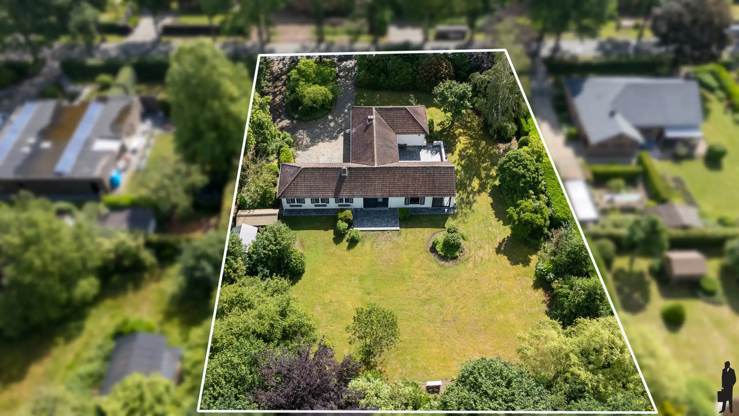Ruime gelijkvloerse woning in rustige buurt van Malle foto 26