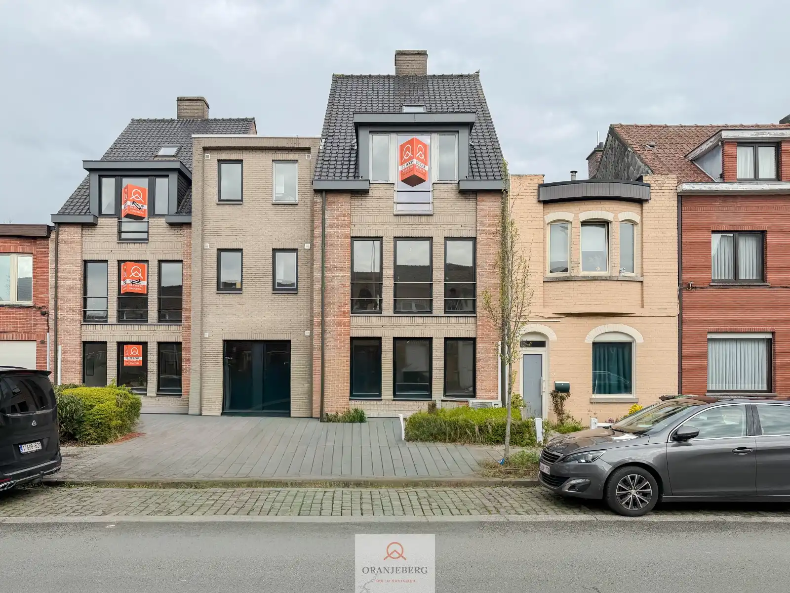 Instapklaar duplex-appartement Wondelgem! foto 4