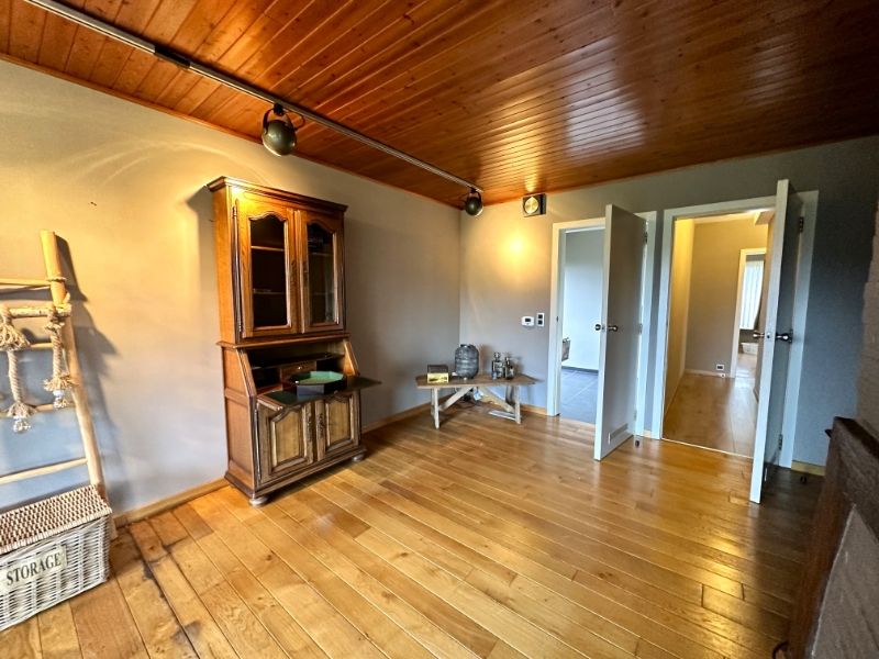 Ruime woning met 3 slaapkamers, garage en tuin – rustige ligging foto 24