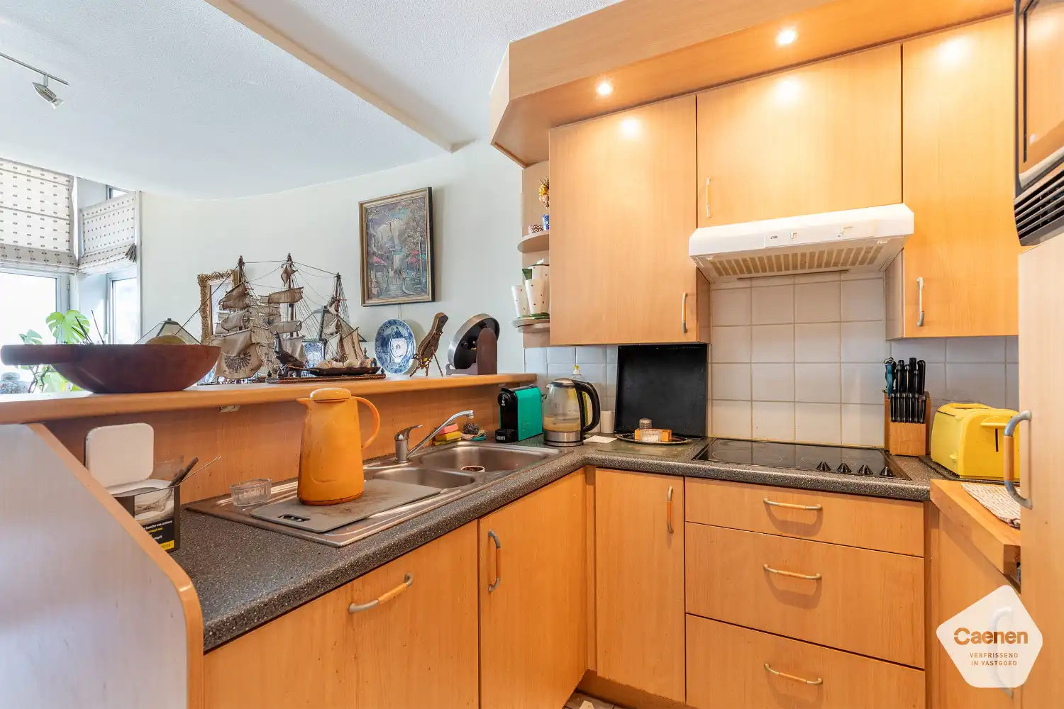 Centraal gelegen appartement met 1 slaapkamer + slaaphoek foto 8