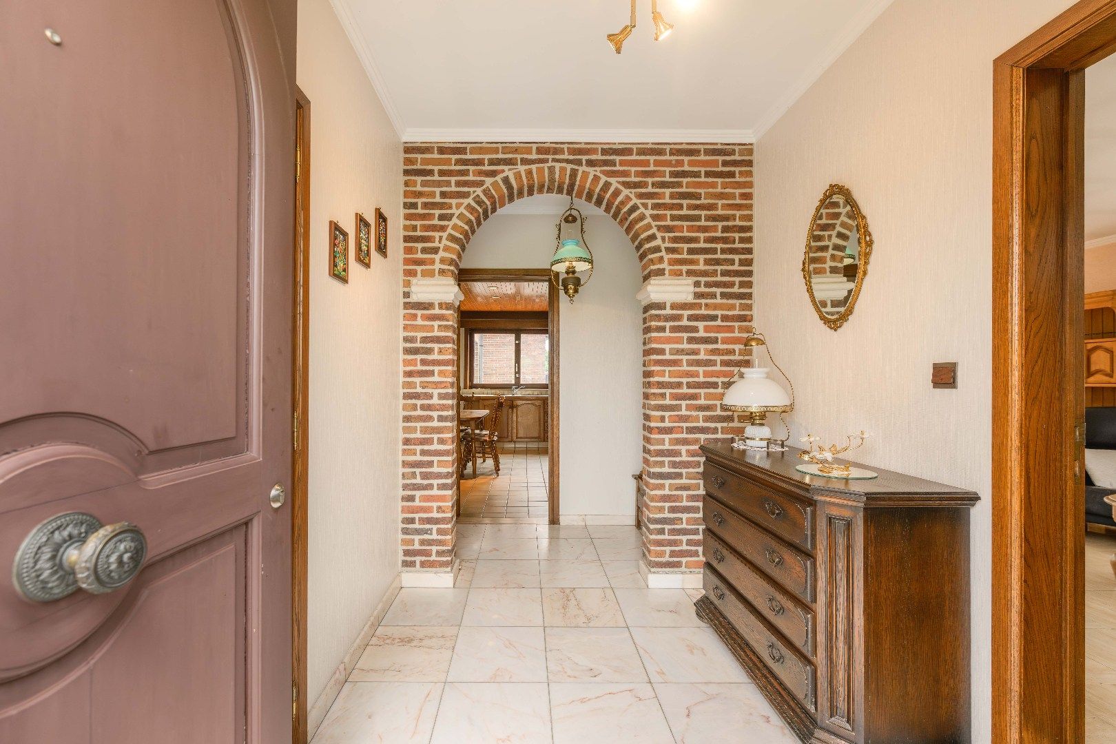 PERFECT GELEGEN ALLEENSTAANDE VILLA MET TUIN EN GARAGE OP 1.032 m² foto 5