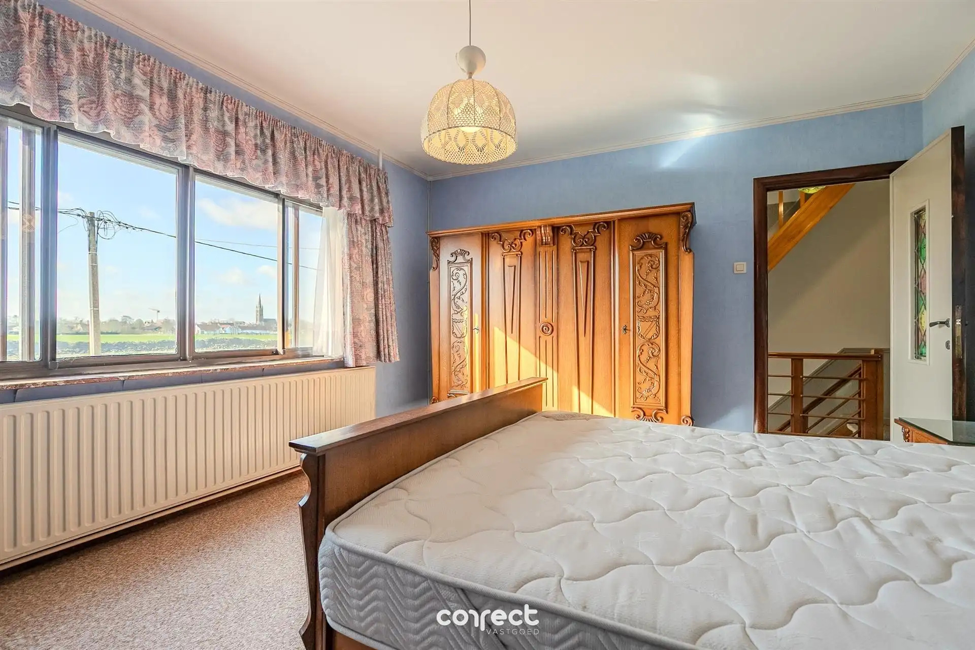 Landelijk gelegen, zeer goed onderhouden woning op een groot perceel. foto 13