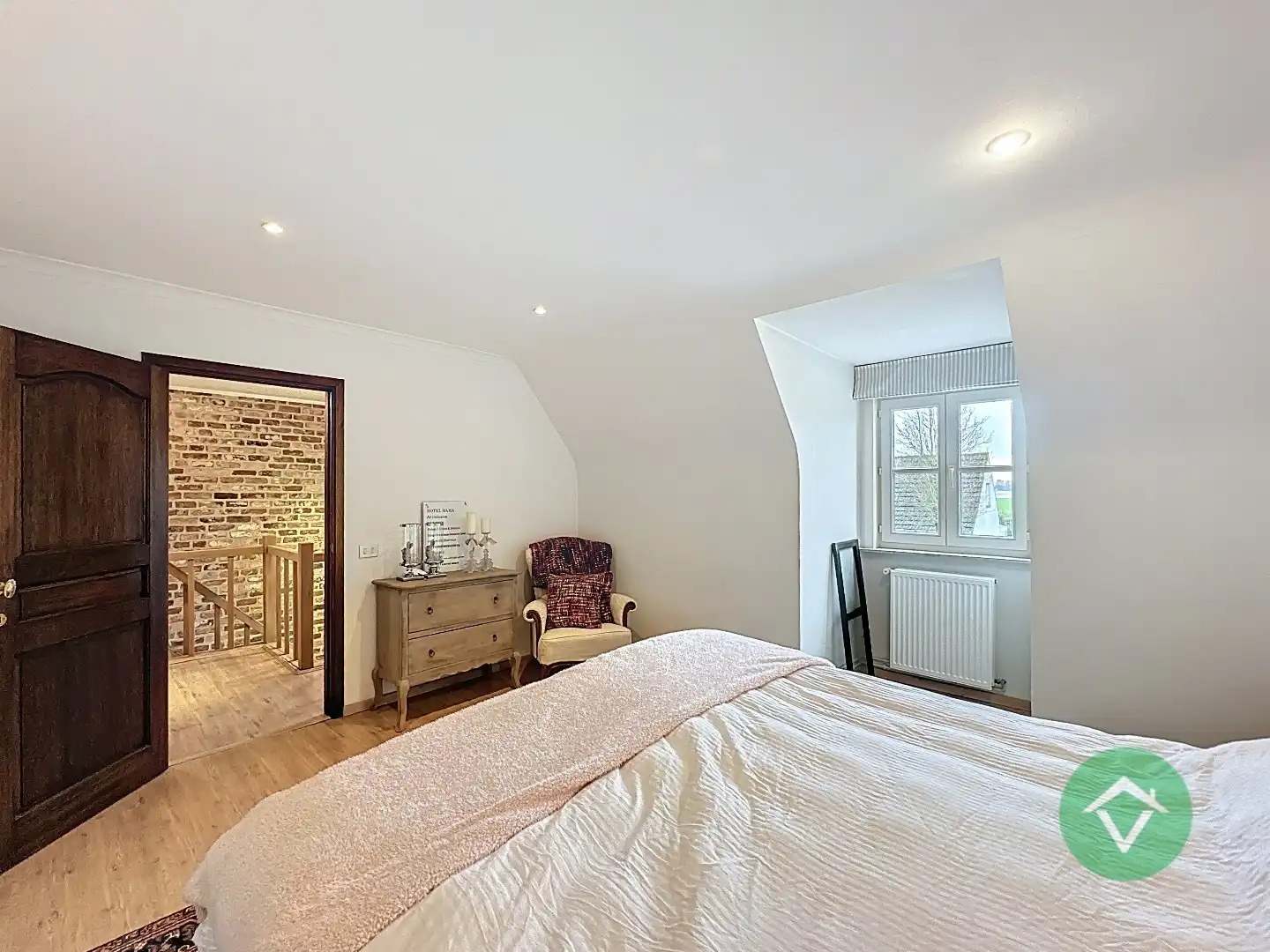 Exclusieve alleenstaande villa met zonnige tuin in een gegeerde woonomgeving te Koekelare foto 21