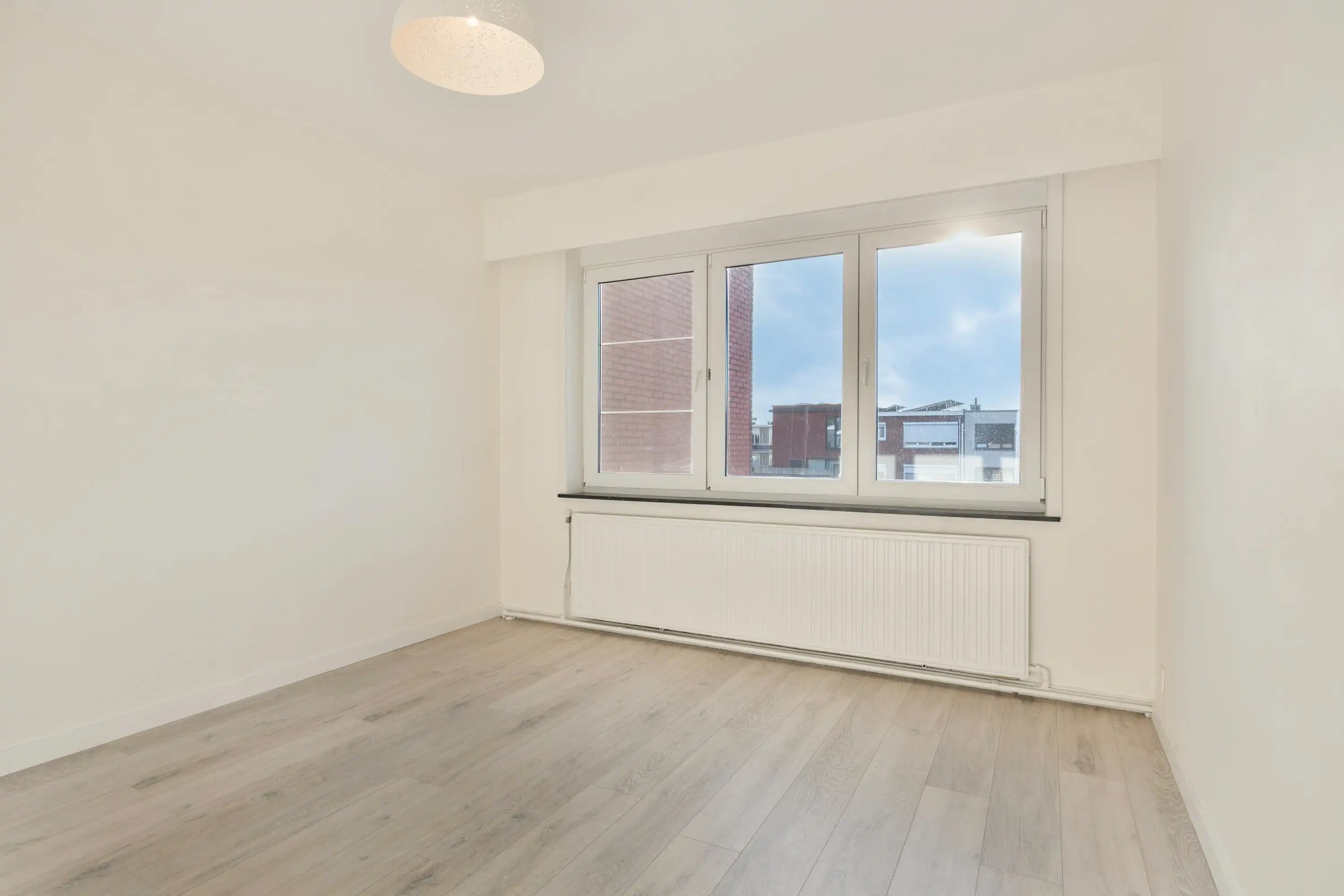 Instapklaar huis met 3 slaapkamers te koop in Kapellen! foto 21