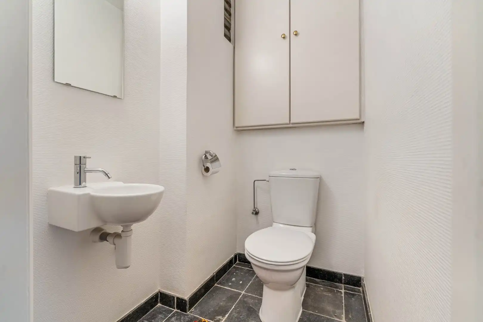 Penthouse in hartje Sint-Truiden met royaal terras, balkon én garage. foto 13