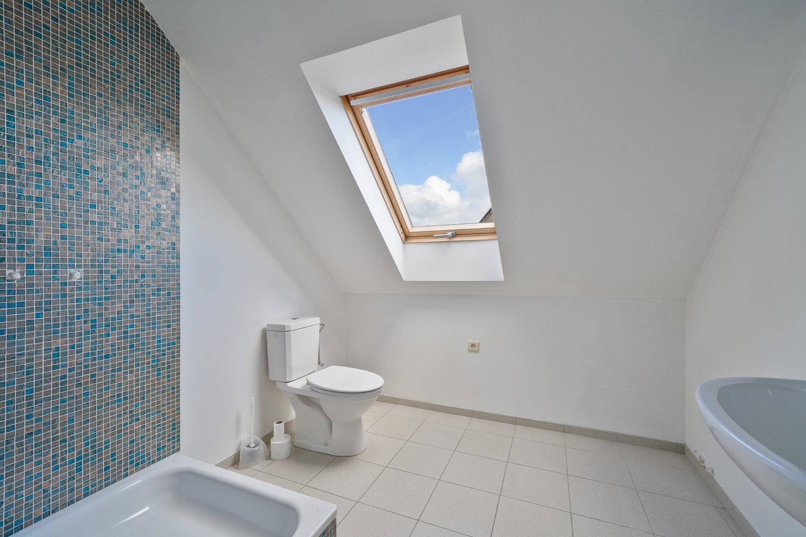 Vrijstaande villa met 6 slaapkamers en prachtige tuin in Bredene-Vosseslag foto 27