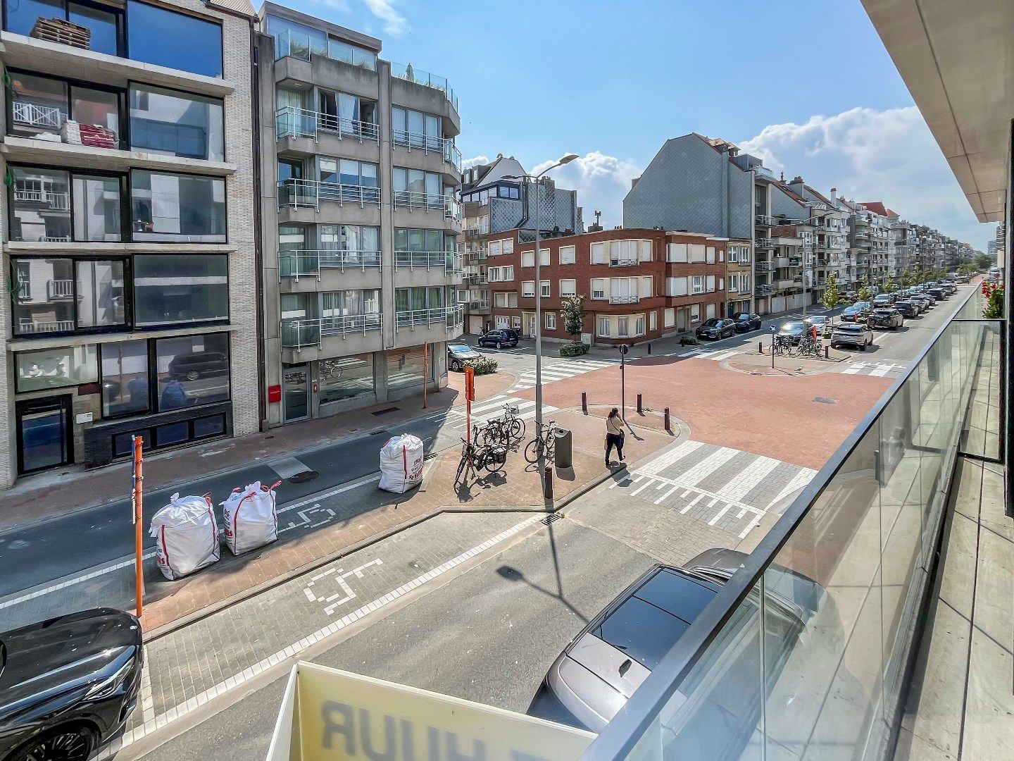 Recent appartement in standingvolle residentie nabij de Zeedijk en  het Rubensplein. Parking inbegrepen. foto 6
