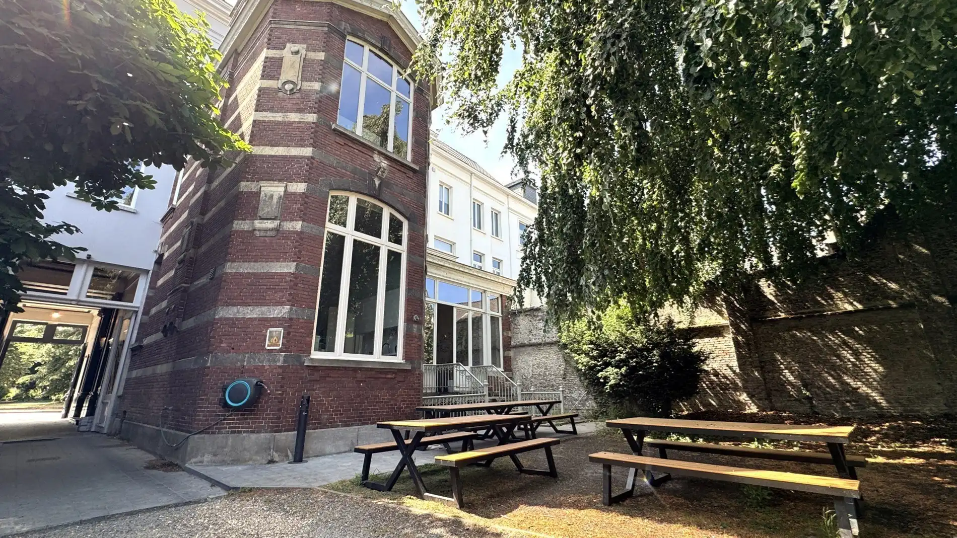 Kantoren te huur in riante herenwoning in centrum Gent foto 22