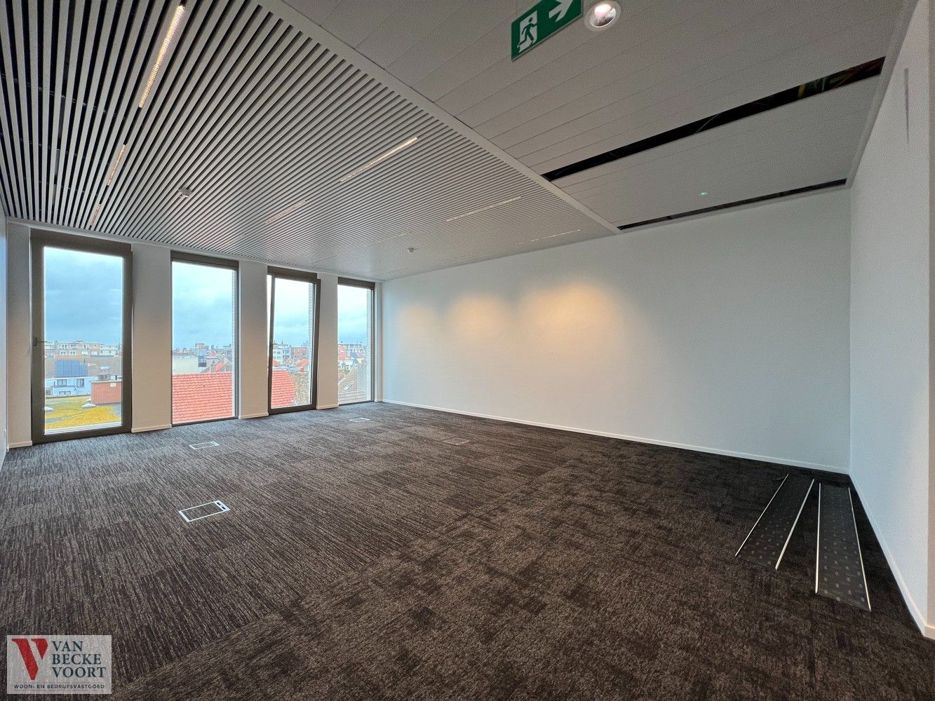 Kantoorruimte 310m² in nieuwbouwresidentie foto 8