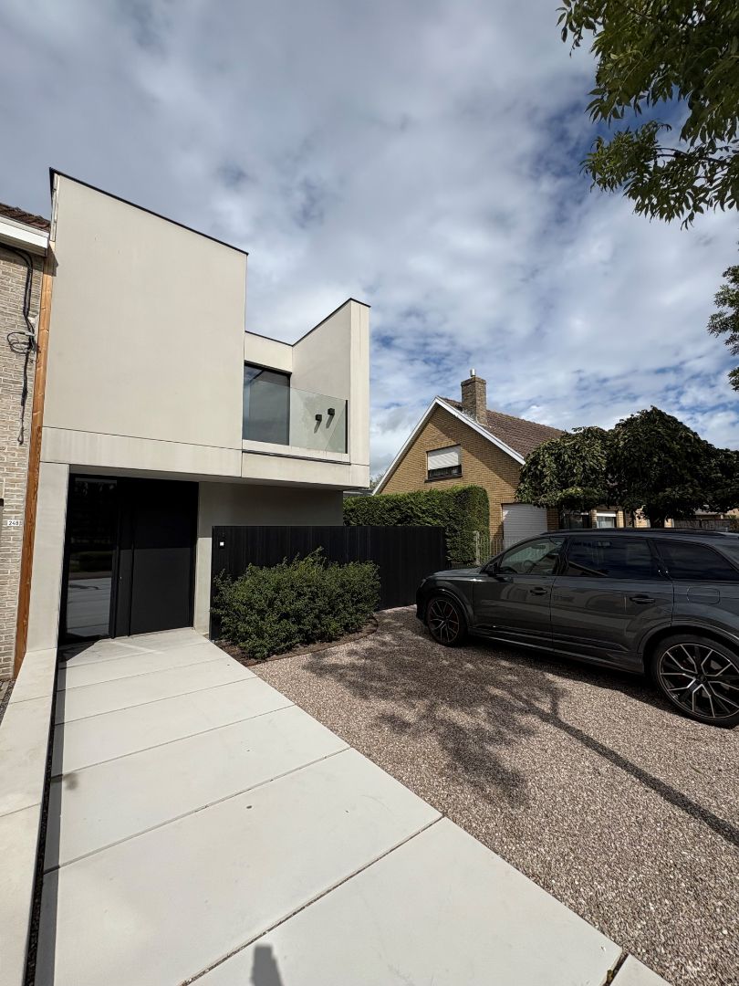 Moderne nieuwbouwwoning te Sint-Idesbald. foto 13