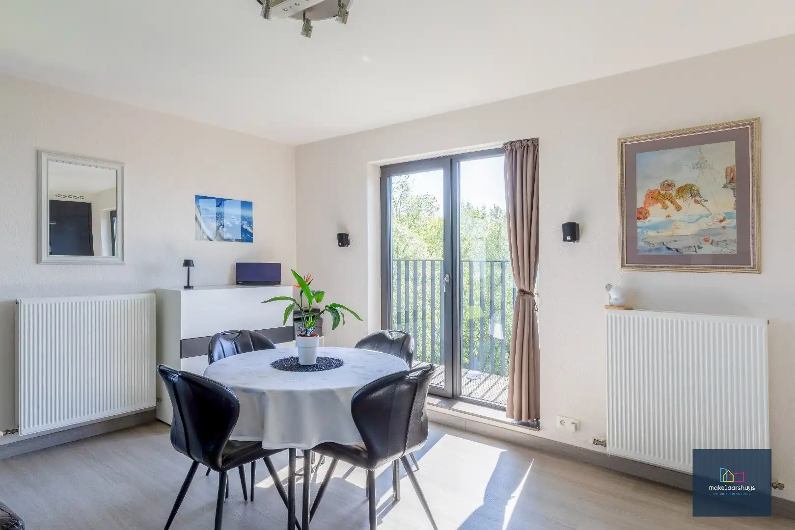 Stijlvol Penthouse met 2 slaapkamers en ruim terras. foto 5