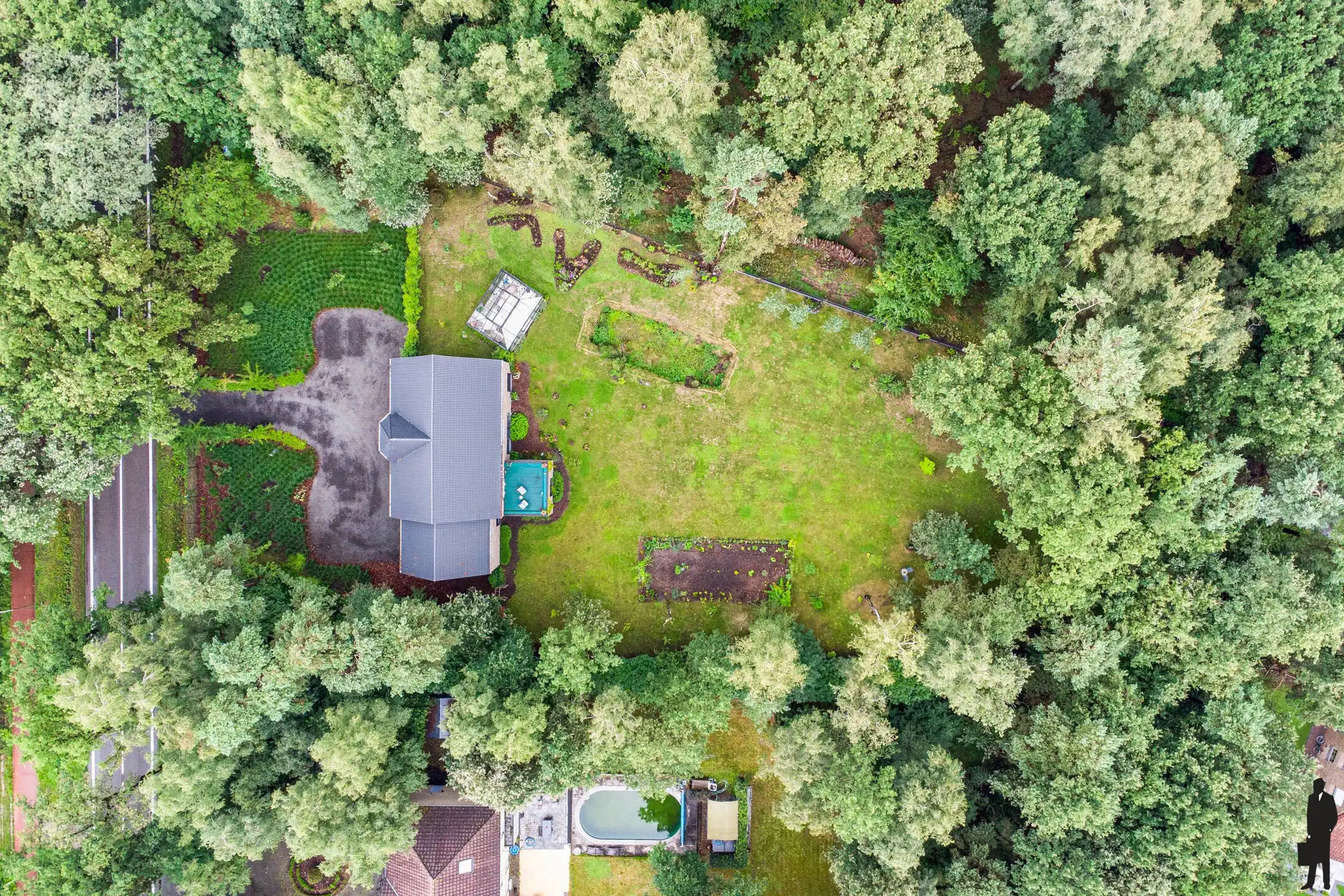 Villa in nieuwstaat vlak aan natuurgebied! foto 20