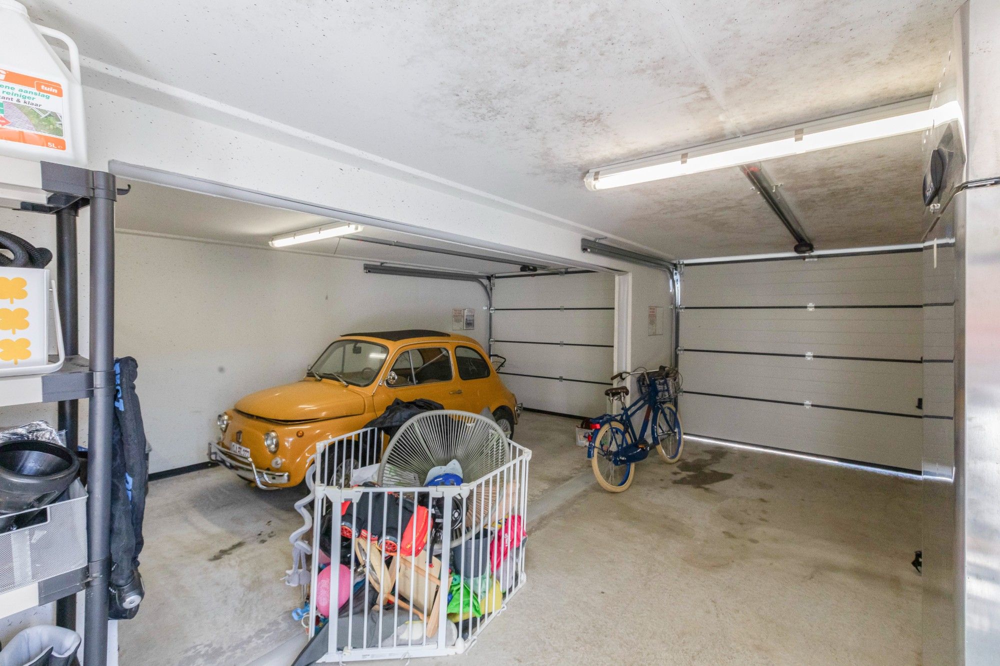 Instapklare moderne woning met dubbele garage in rustige woonwijk foto 21