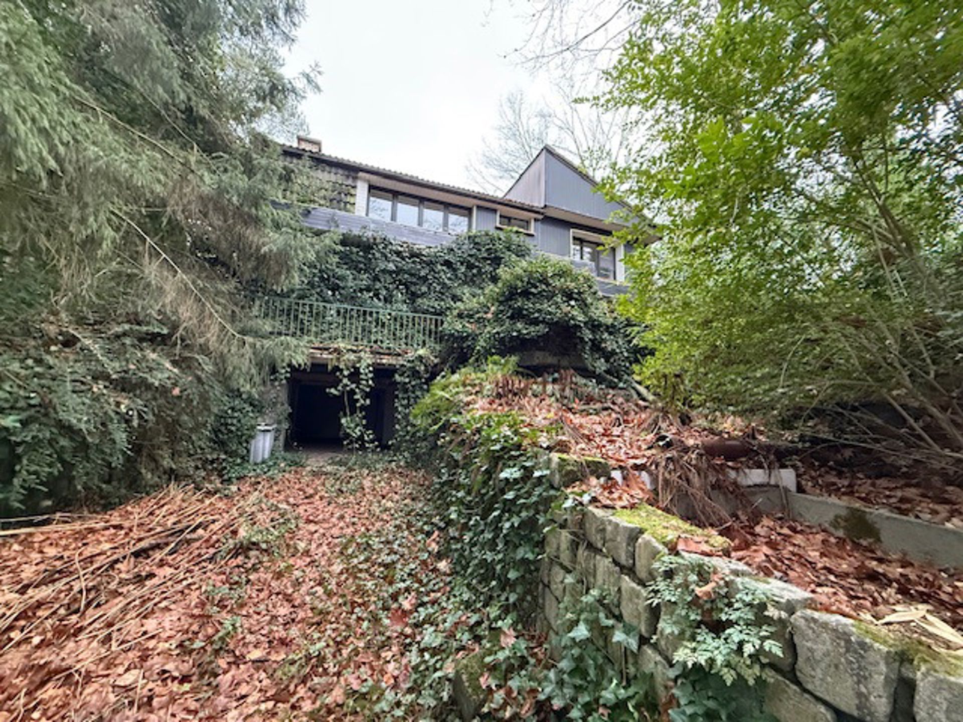 Af te breken woning op een perceel van 8 are foto 4