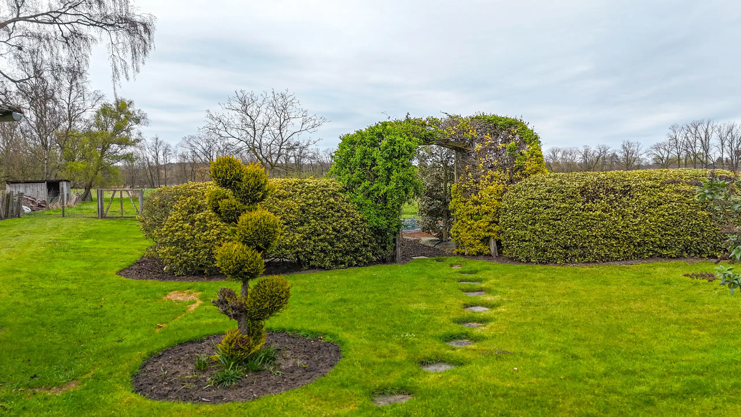 Rustig gelegen woning met riant perceel in Lummen! foto 44