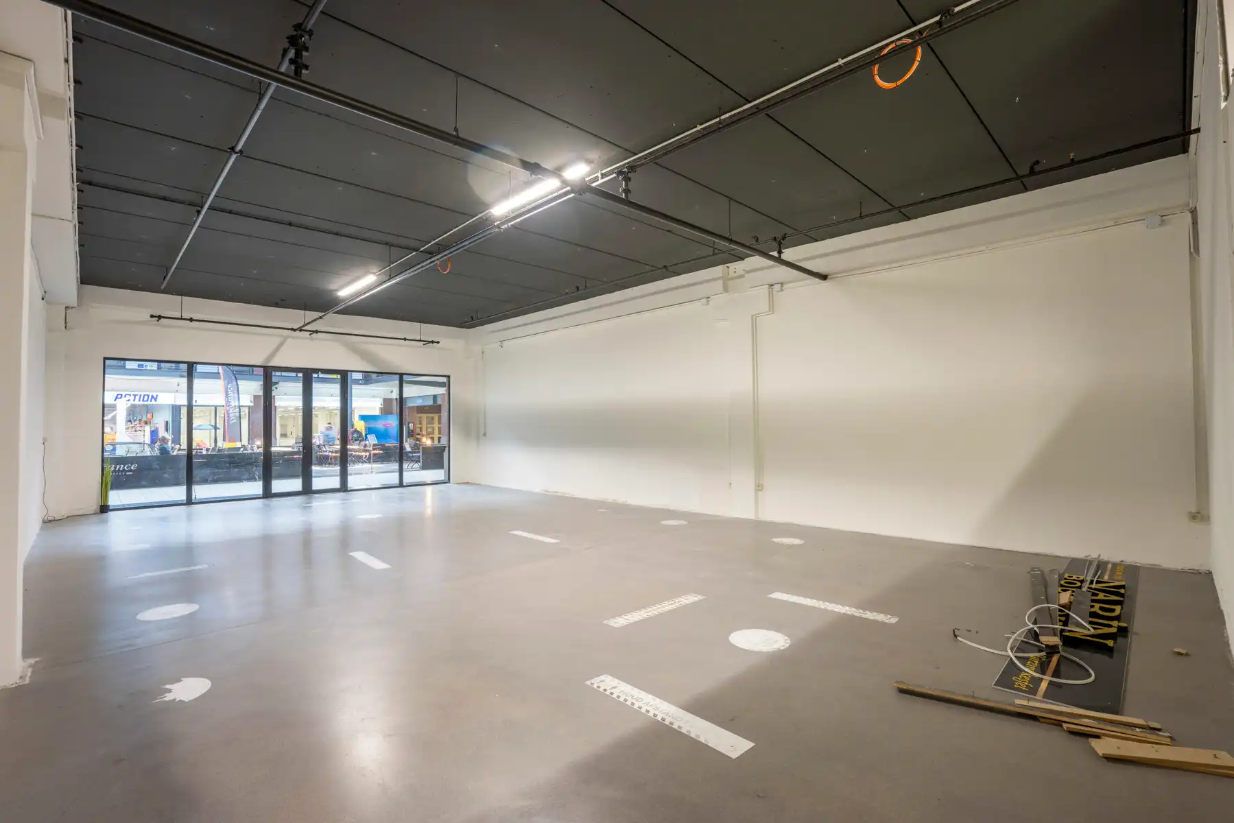 Commerciële toplocatie in Shopping Den Tir foto 5