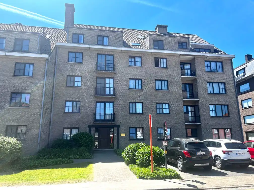 Instapklaar 2-slaapkamerappartement te koop in Harelbeke foto 2