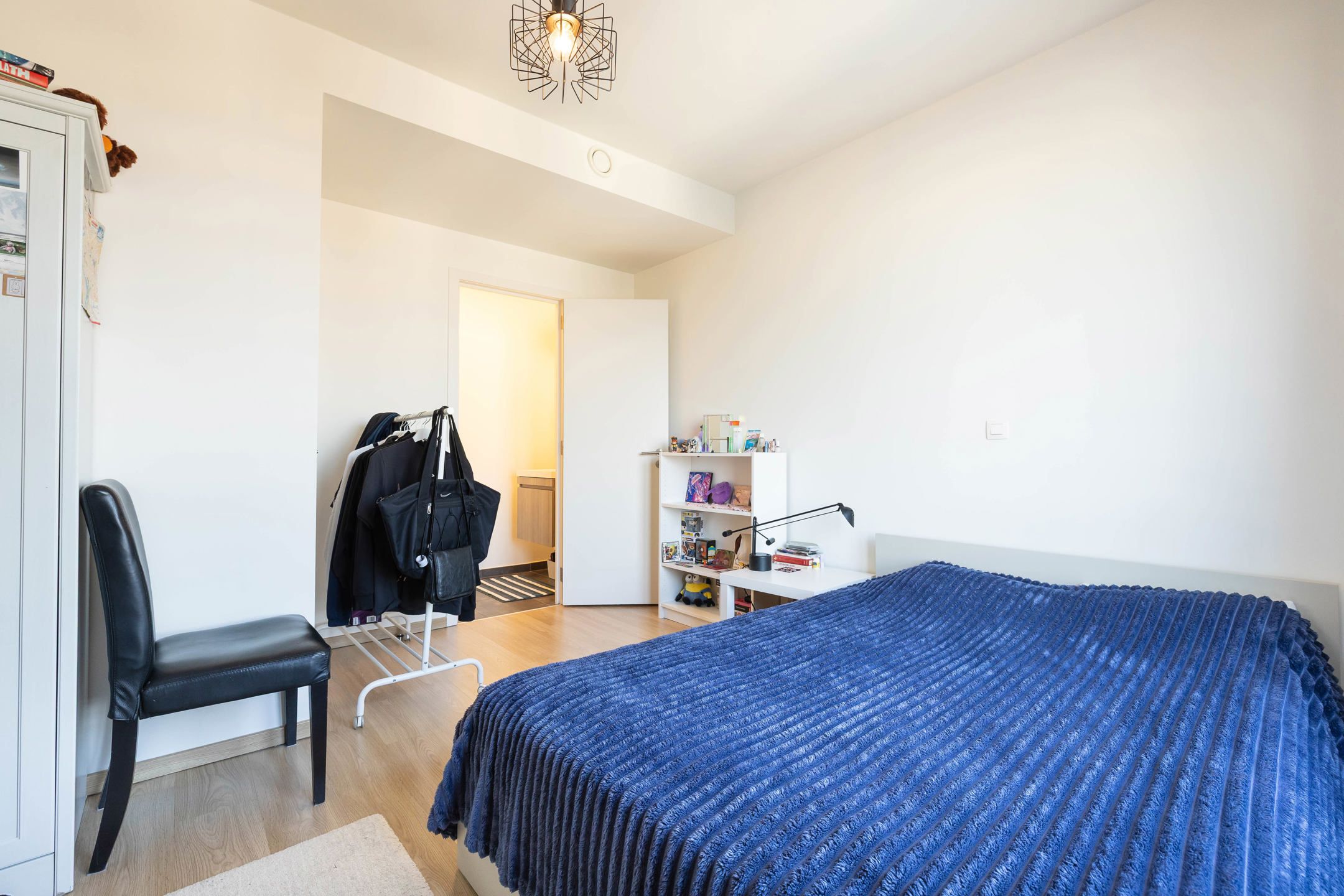 NATO - Appartement met 2 slaapkamers  + P foto 16