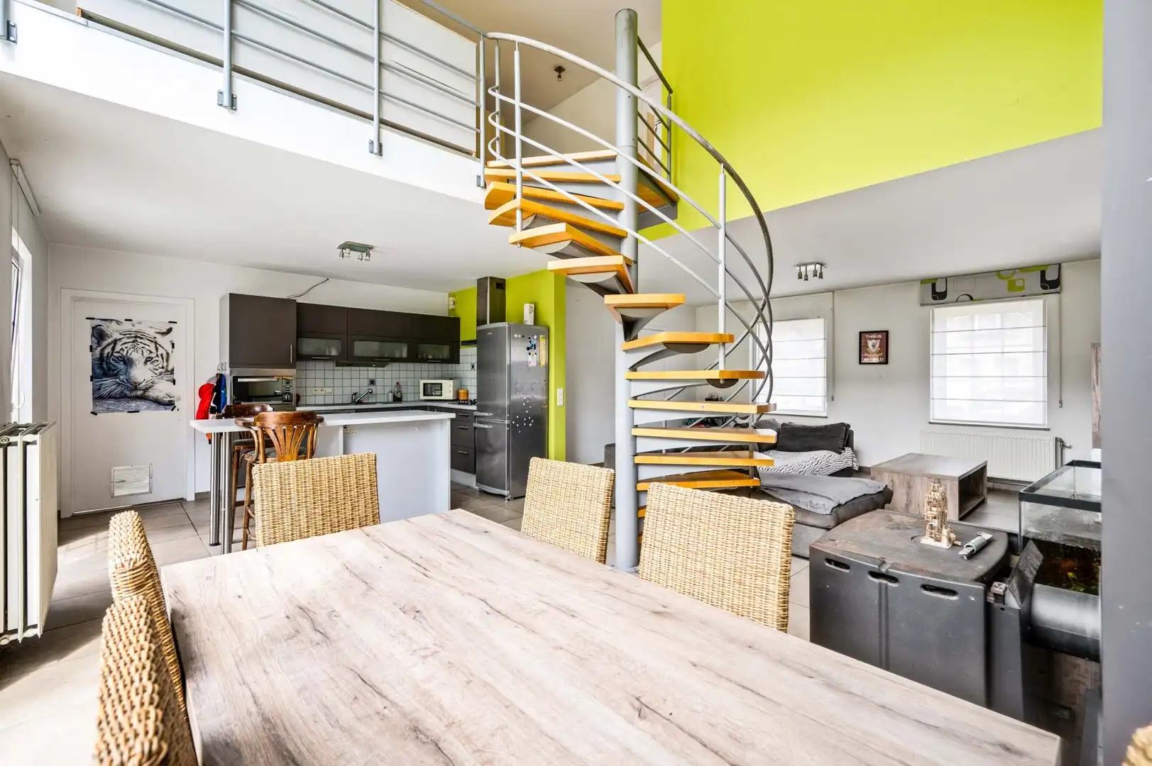Vrijstaande woning in een rustige buurt te Langorp! foto 4