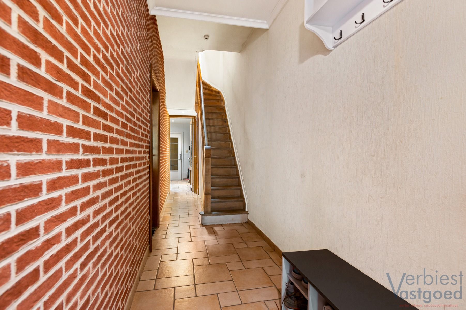 Energiezuinige en charmante woning in het hart van Schoten foto 9