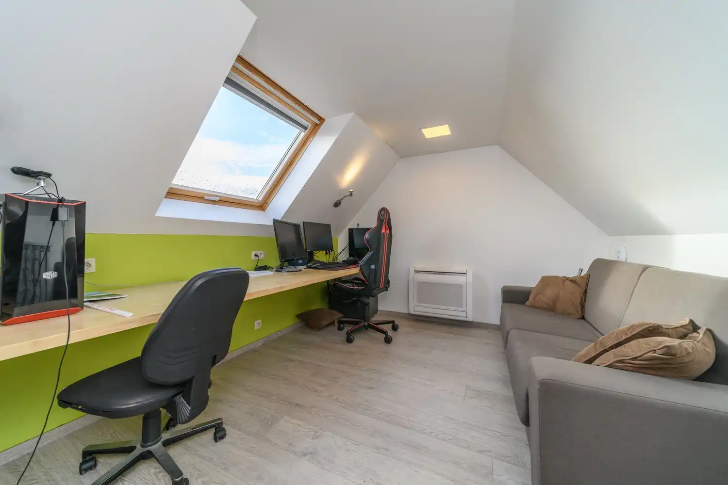 BEVEREN AAN DE IJZER: Handelszaak (momenteel horeca) met heel wat ruimte, woonst én zalige tuin op 1.150m² totale grondoppervlakte. foto 22