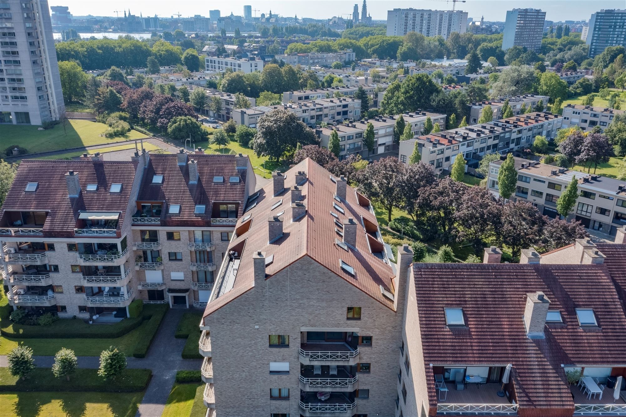 Magnifieke duplex penthouse met 4 slk + 4 badk op Linkeroever foto 38