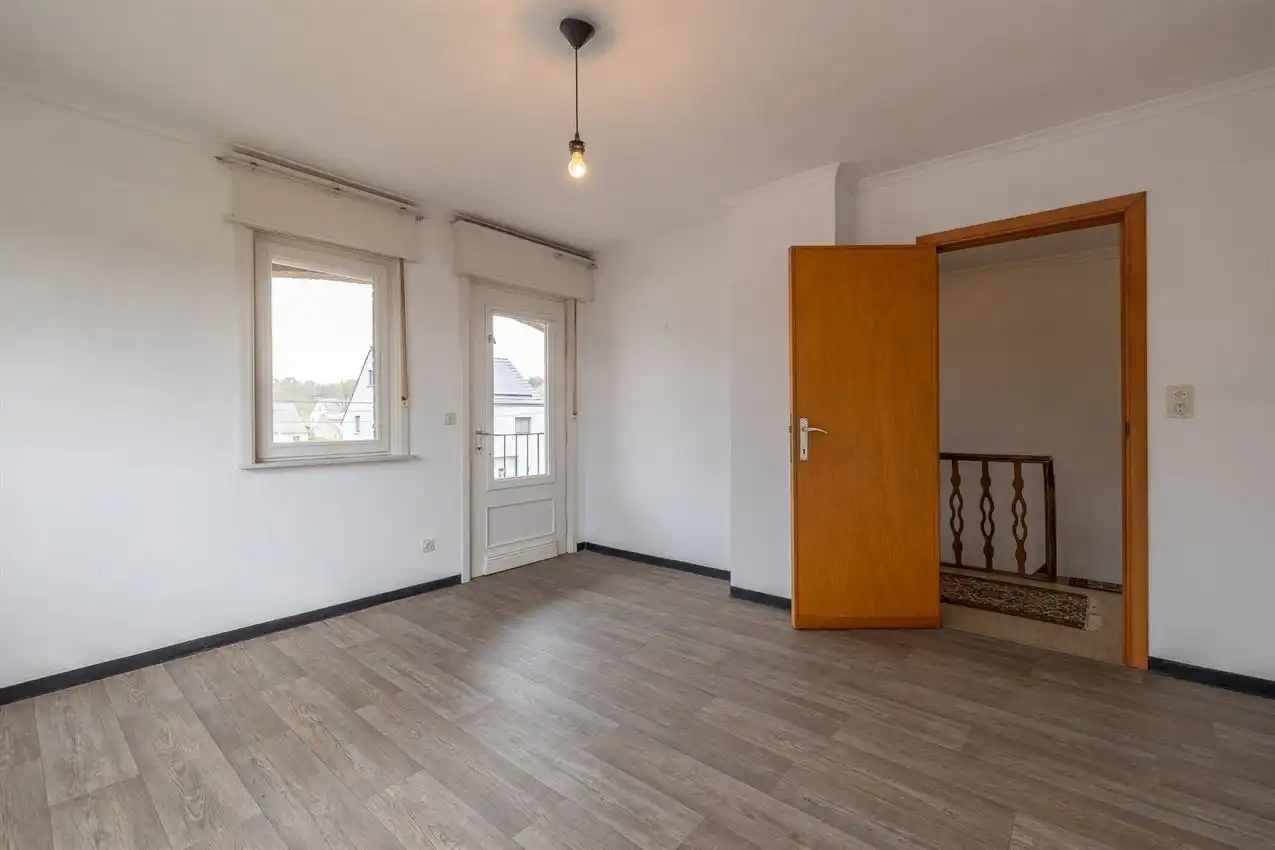 Gusting gelegen woning met 3 slpk, garage en tuin foto 25