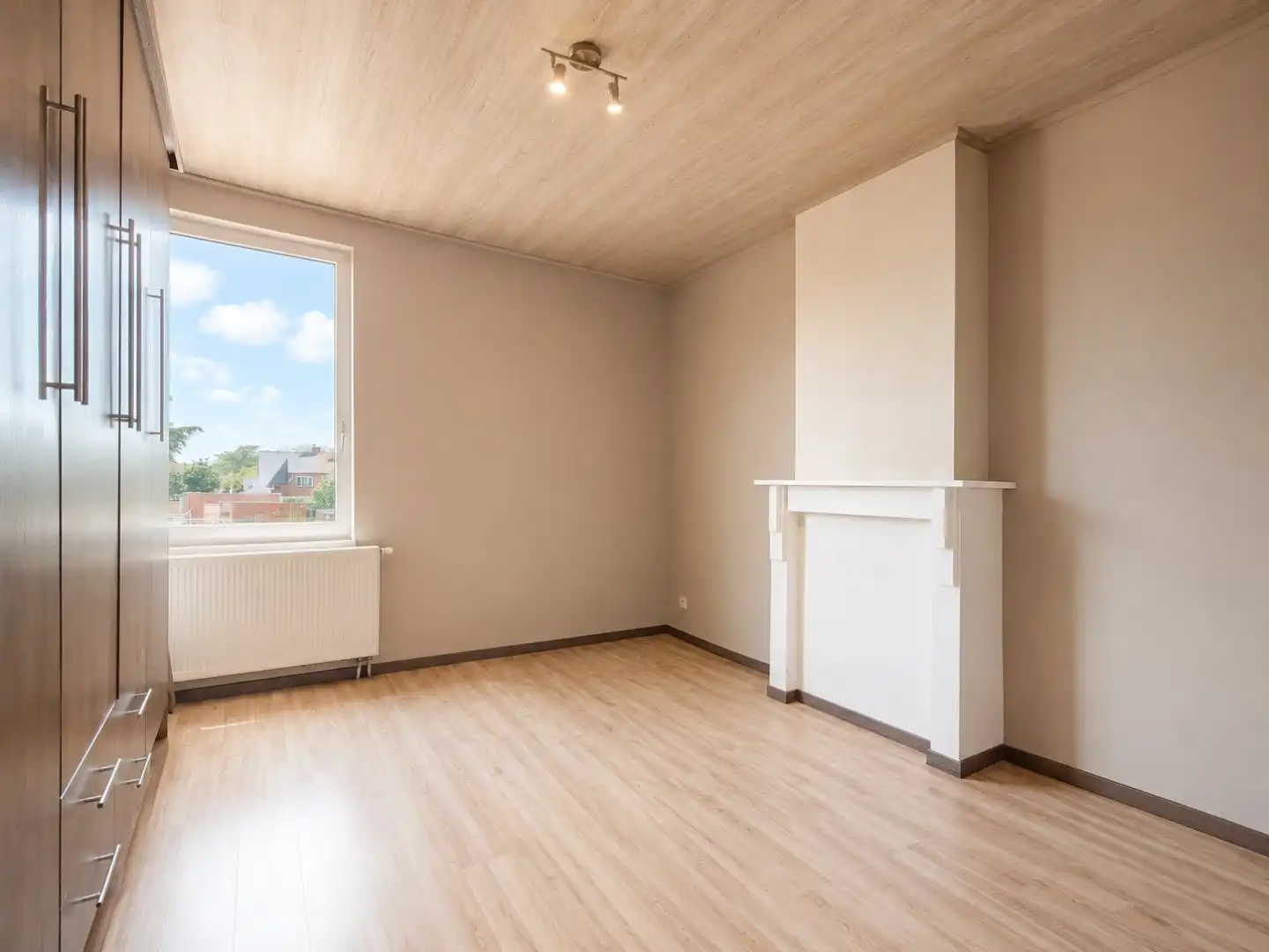 Woning met tuin en zonnepanelen te Lokeren foto 8