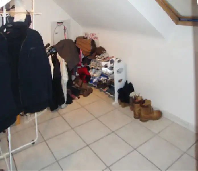 Mooi Duplex-appartement met autostaanplaats te Hasselt foto 7