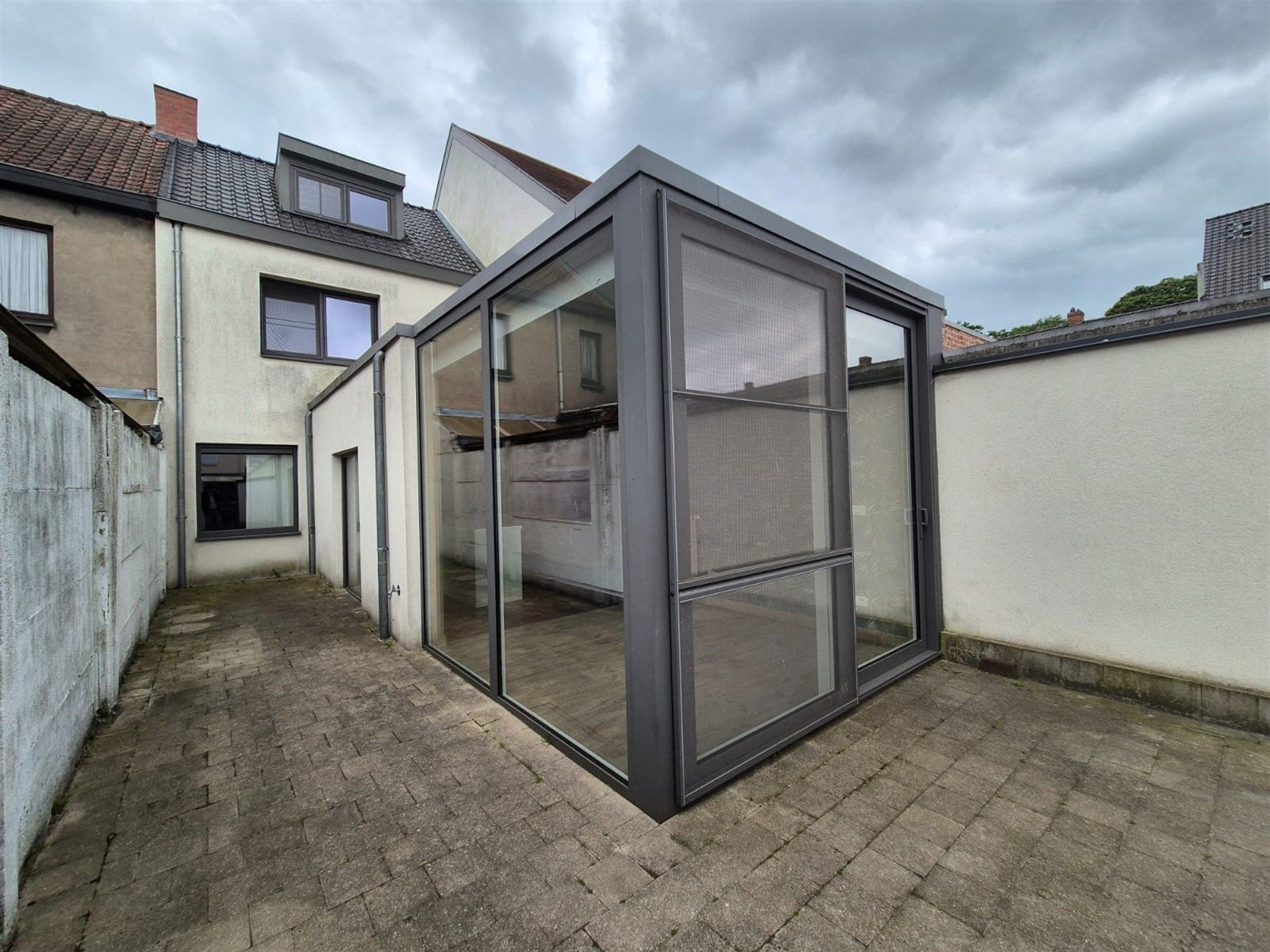 Rustig gelegen woning met 3 slaapkamers en buitenruimte. foto 12