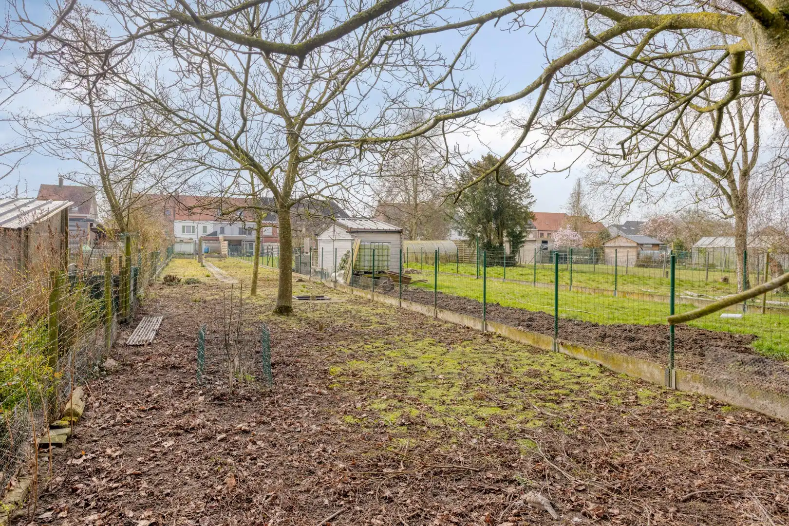 Karaktervolle rijwoning met enorme tuin en 177 m² potentieel, tal van renovatiemogelijkheden foto 13