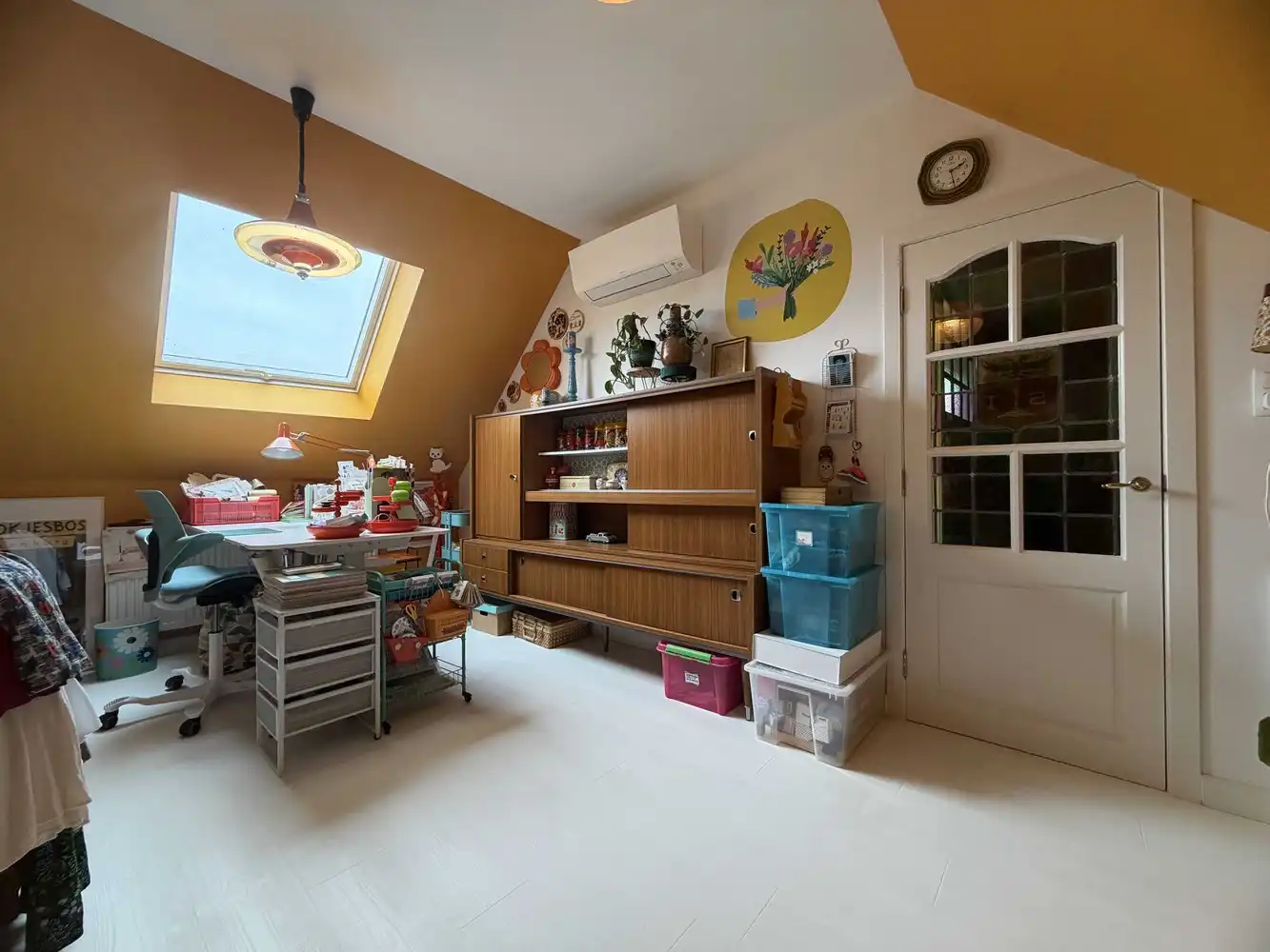 Degelijk gerenoveerde woning met minstens 5 slaapkamers en aangename tuin foto 17