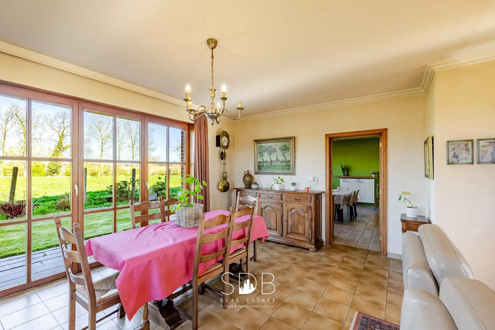 Boerderij met aanpalende graslanden op 12.970m² + mogelijkheid tot bijkopen graslanden +/-20ha foto 5