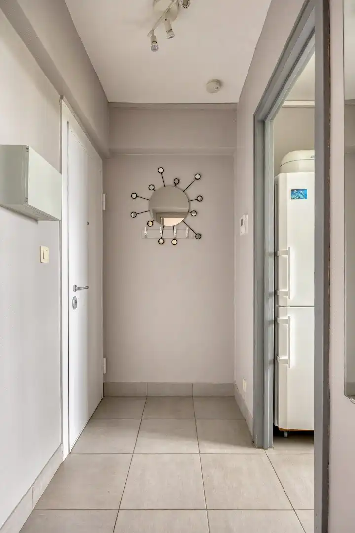 Instapklaar appartement met 2 slaapkamers en garage foto 2