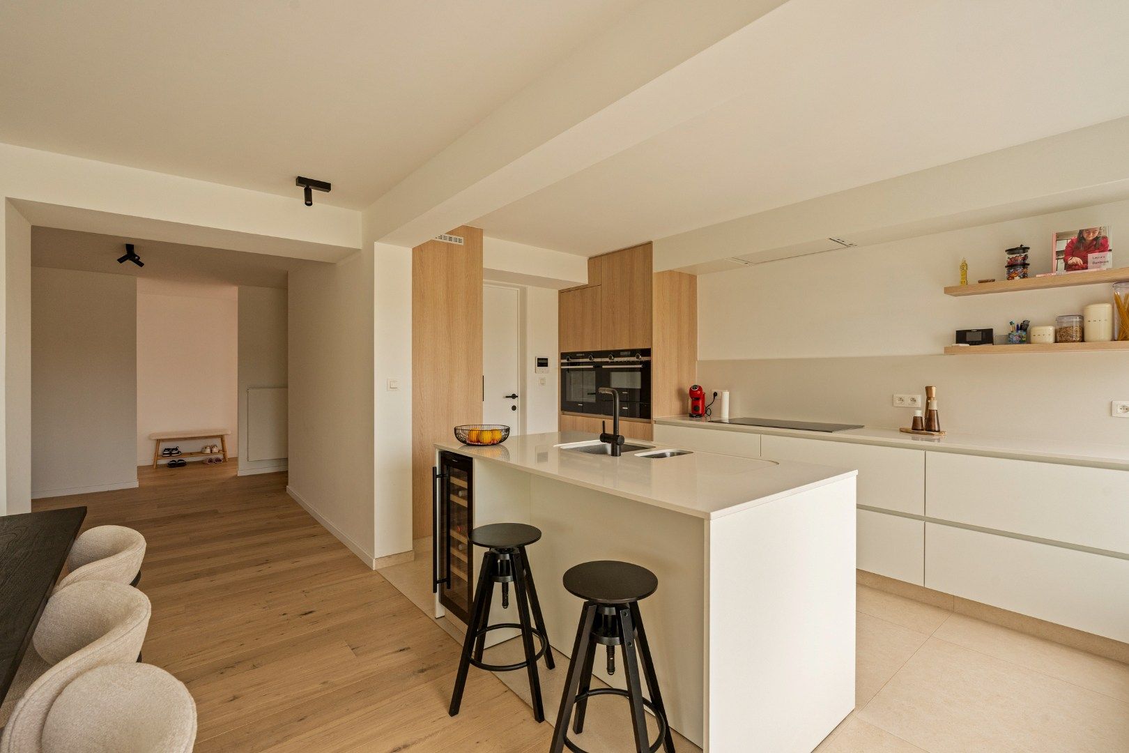 instapklaar luxe 3-slaapkamerappartement met groen uitzicht en autostaanplaats foto 14