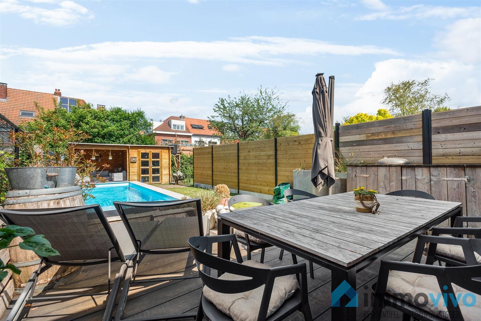 Gerenoveerde woning met zwembad op toplocatie aan Hof Ter Linden foto 5