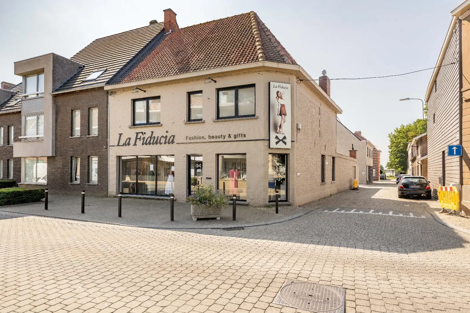 Commerciële ruimte te koop Tieltstraat 23 - - 8740 Pittem