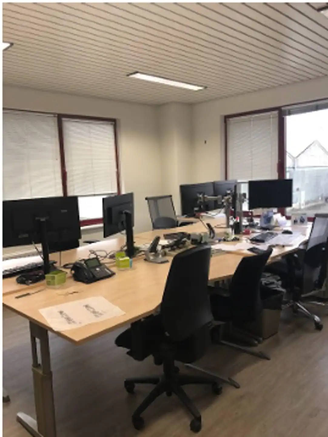 Kantoorruimte in de Haven Antwerpen van 360 m² met parking foto 9