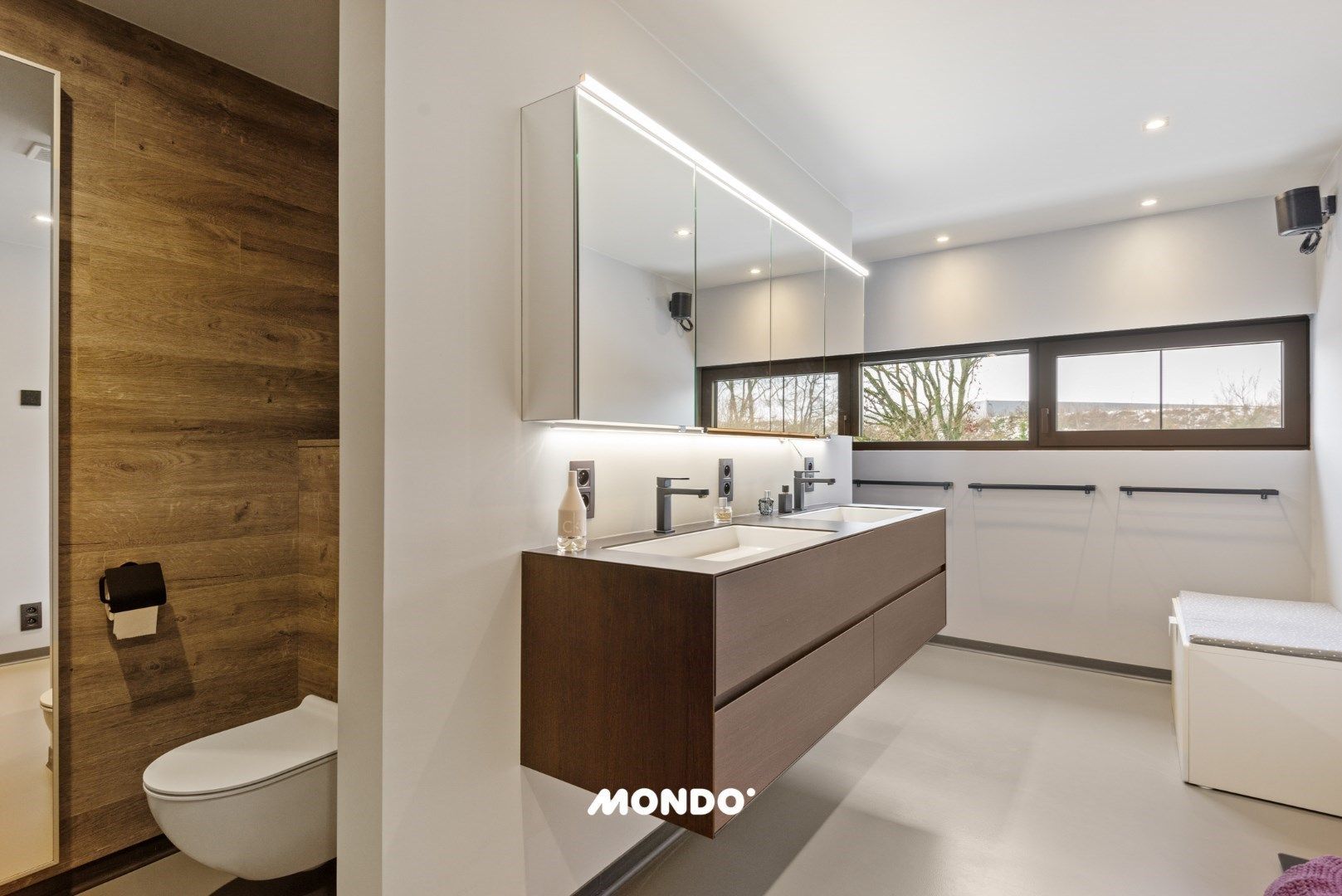 Energiezuinige villa met 6 slaapkamers, zwembad en domotica in het groene Blaasveld foto 10