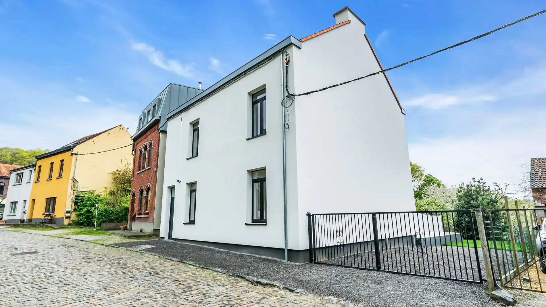 LINDEN (grens Kessel-Lo) groot huis met grote tuin foto 4