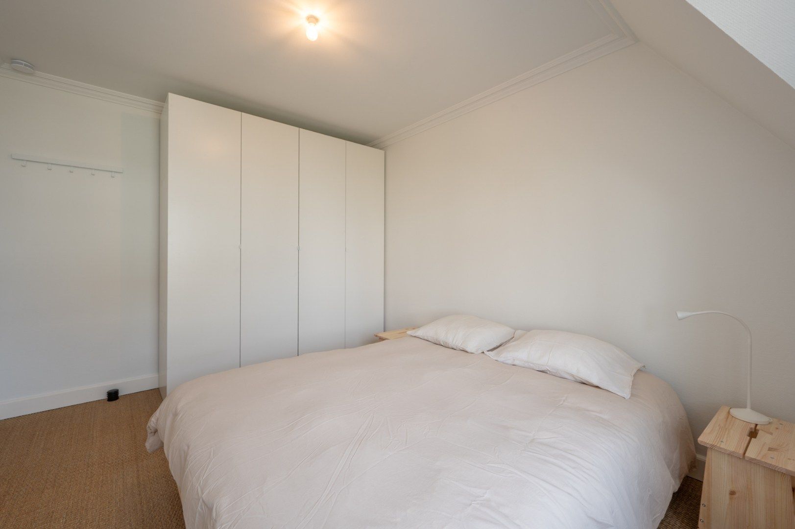 Mooi gemeubeld appartement top gelegen op een boogscheut van de wandeldijk foto 8